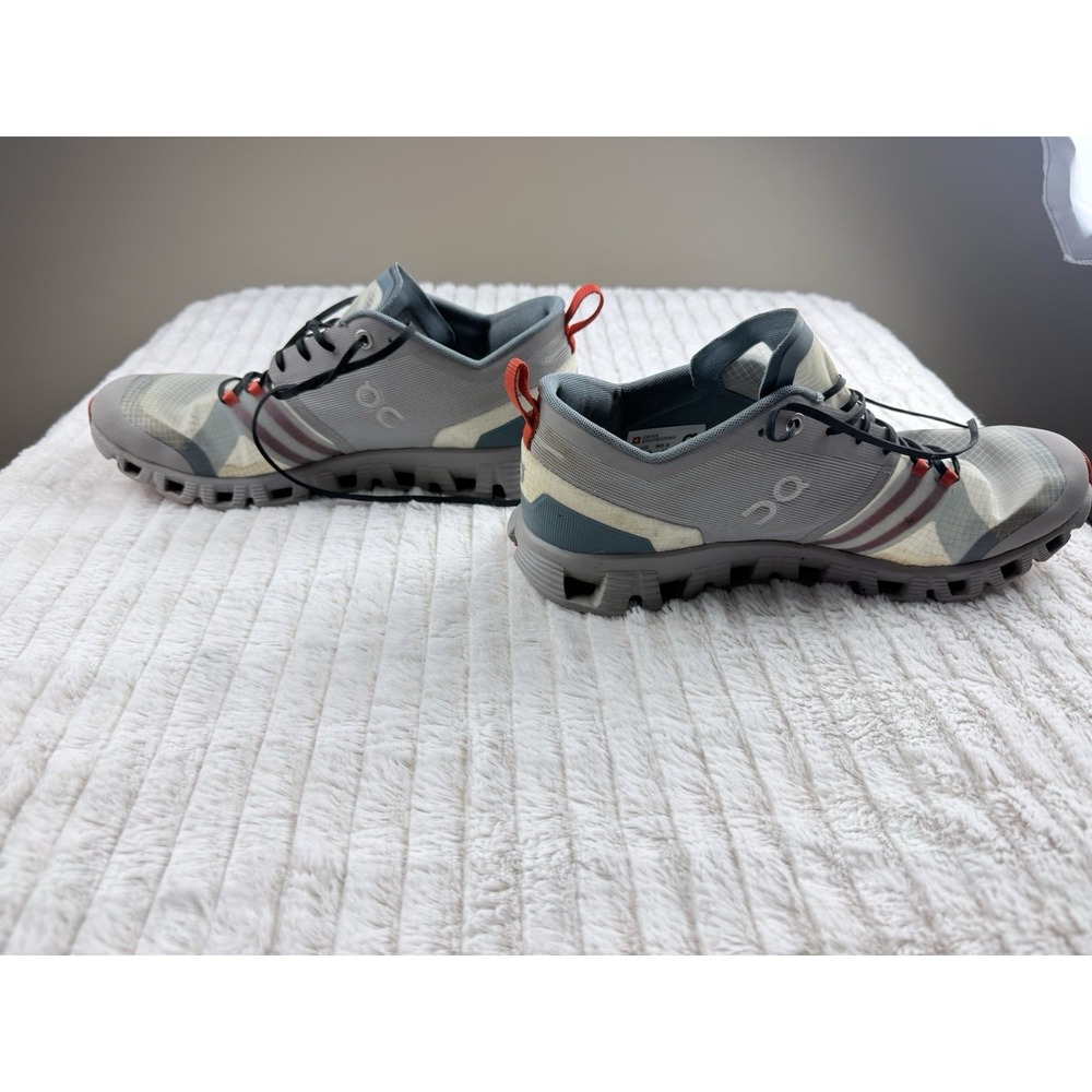 On Cloud Shoes X Shift Men's Size 8.5 Gray Alloy Red Running Hiking Sneakers - Picture 5 of 16